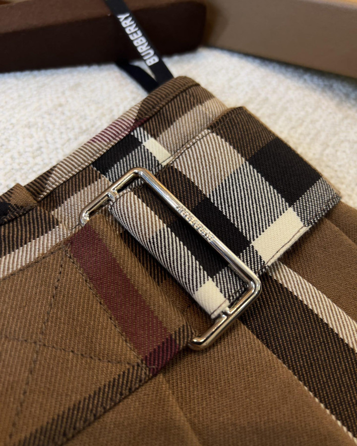 Chân Váy Burberry 4 Chân Váy Burberry